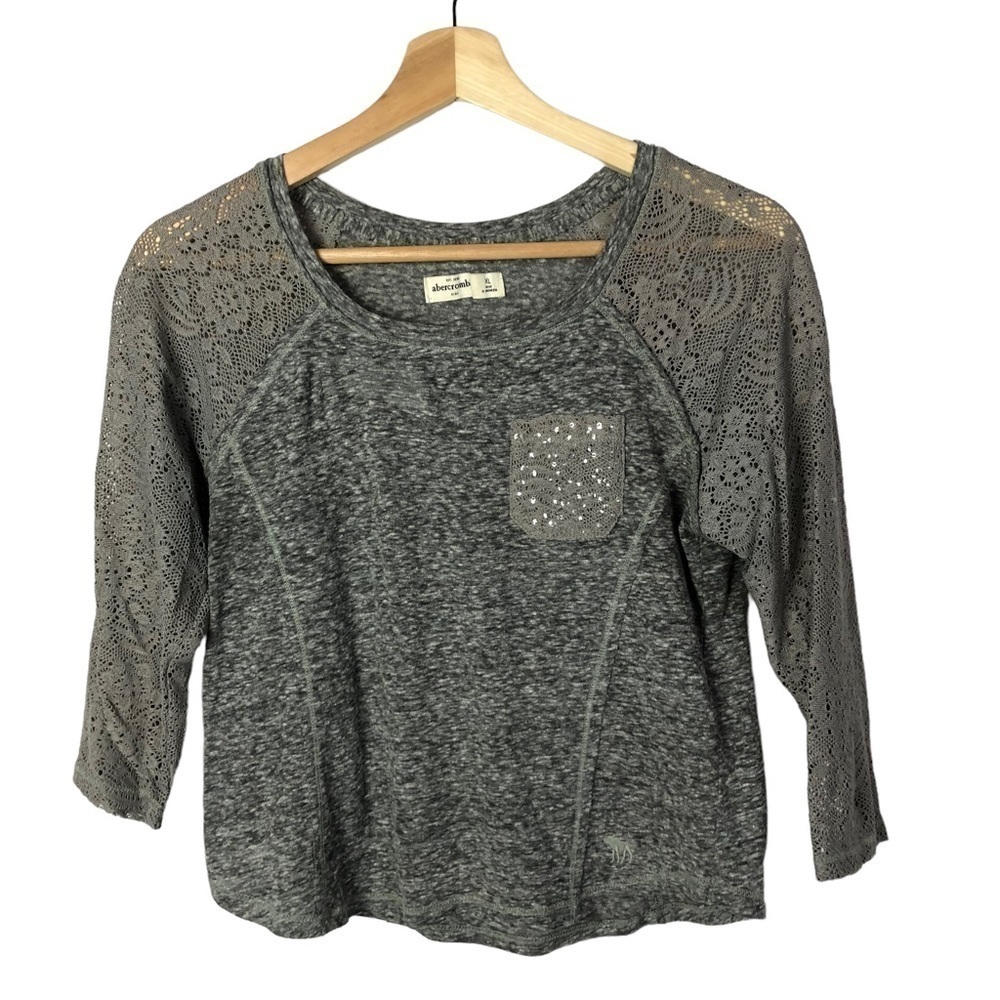 Abercrombie Kids Gray Lace &‎ Sequin Long Sleeve T-Shirt XL